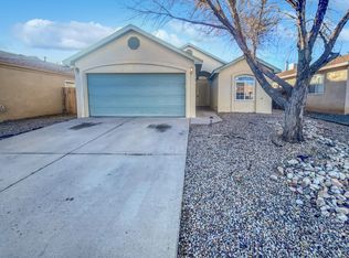 567 94th St SW, Albuquerque, NM 87121