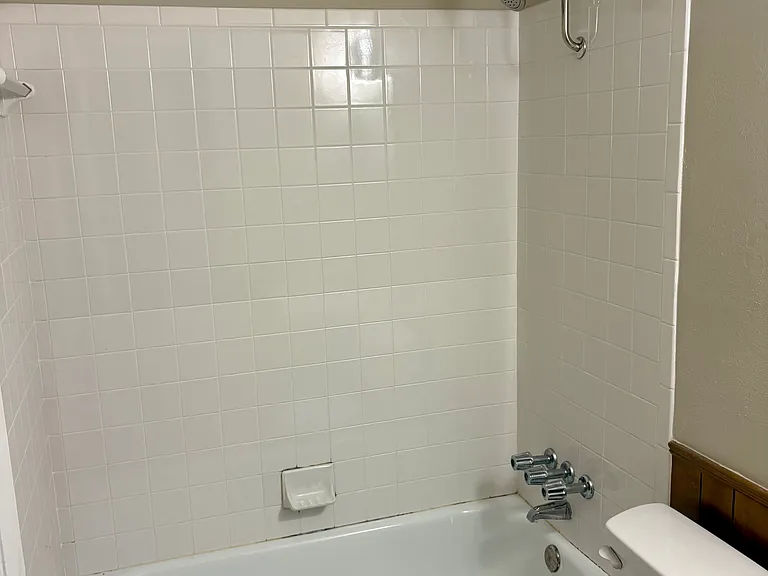 4017 Prescott Ave — Photo 17