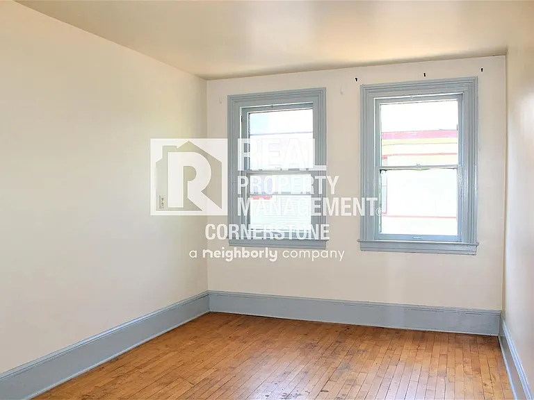 808 W Kalamazoo Ave — Photo 39