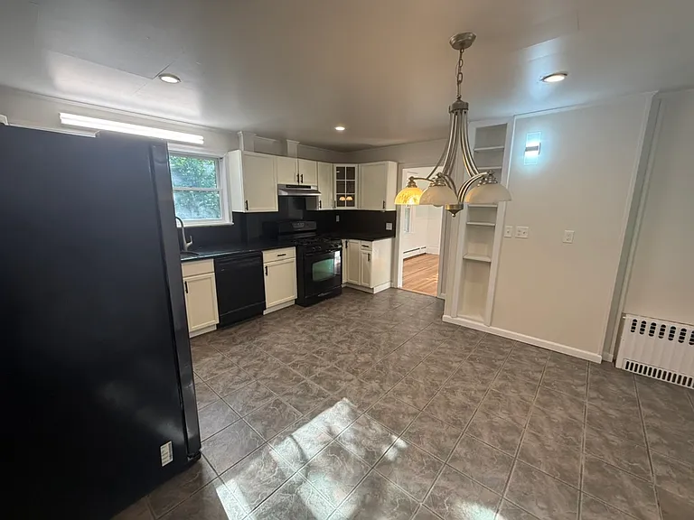 534-536 Commonwealth Ave #2 — Photo 4