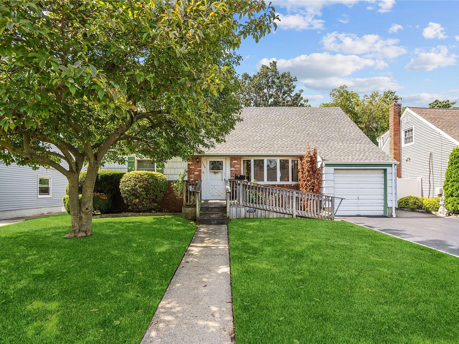 1795 Adelaide Court, East Meadow, NY 11554 Zillow