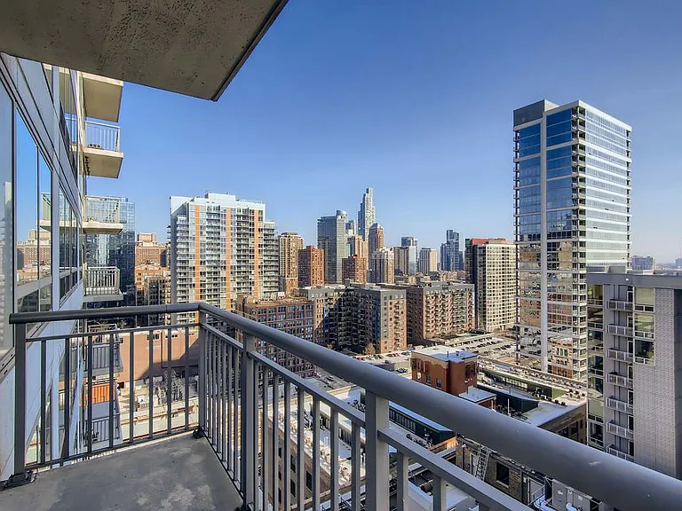 701 S Wells St #2104 — Photo 18