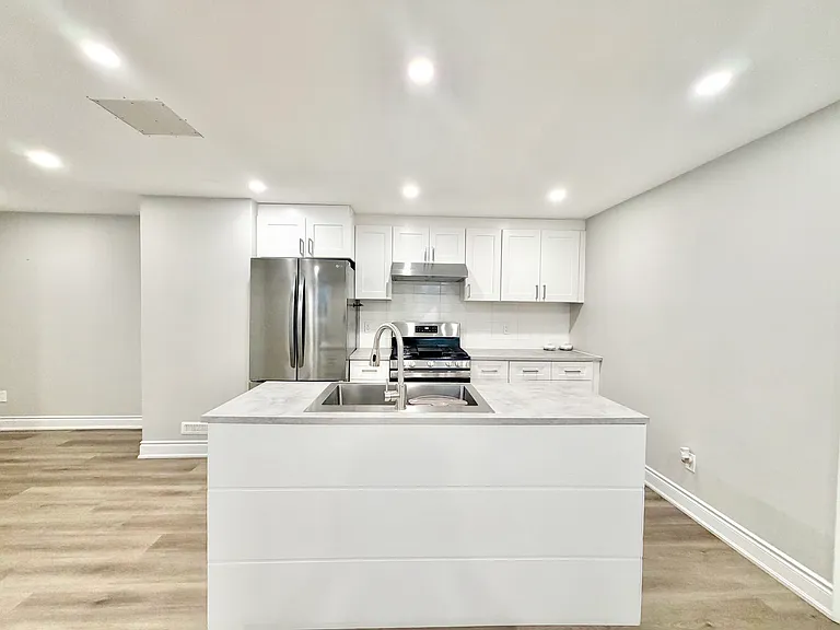 152 Oldham St — Photo 7