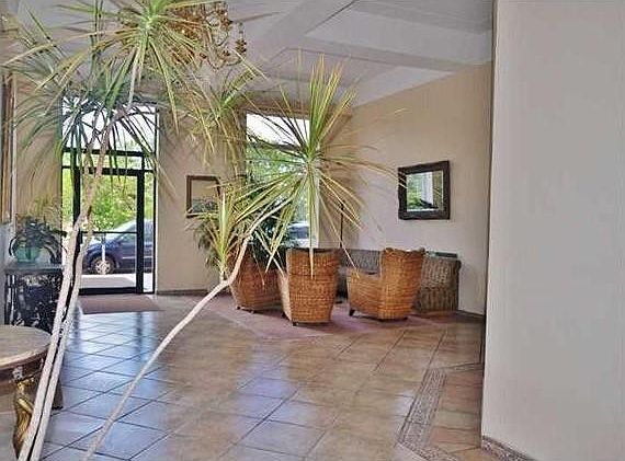 2nd image of 3025 Indian Creek Dr