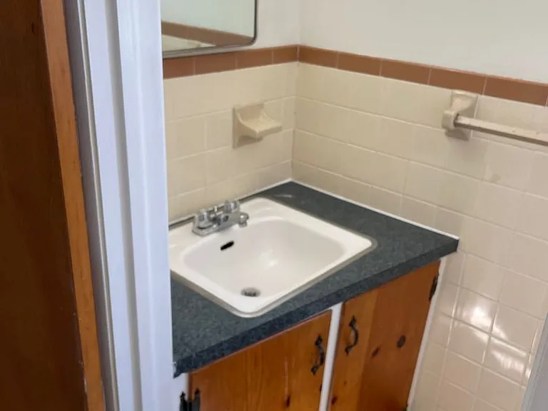 20 A St #5 — Photo 8