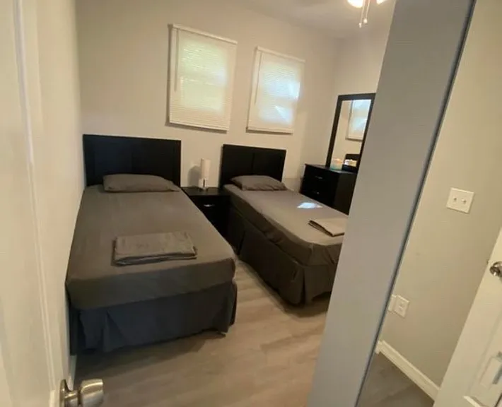 614 Tanglewood St #1 — Photo 9