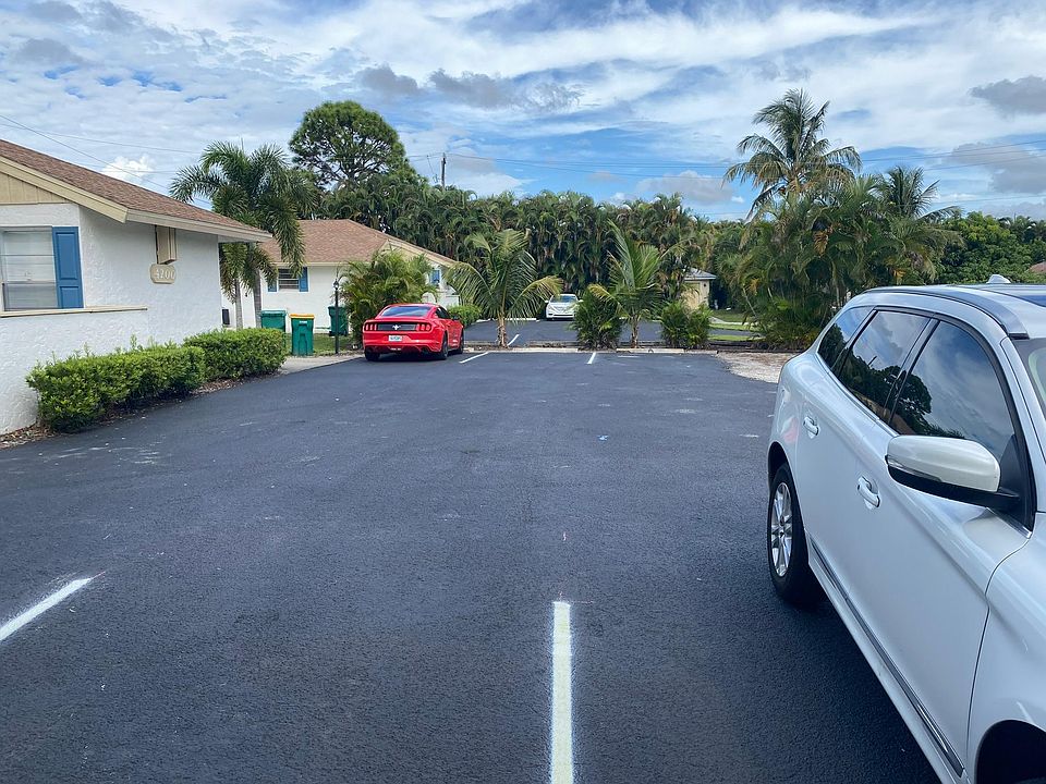 Parking lot
