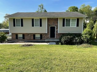 3700 Williamsburg Rd SE, Cleveland, TN 37323