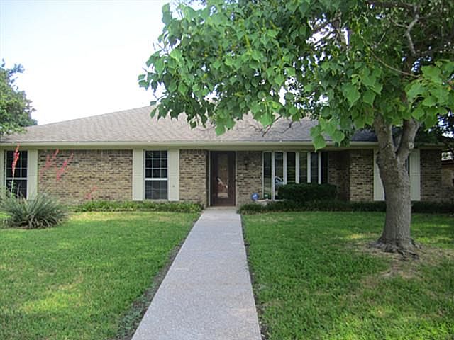 1st image of 528 Wentworth Dr
