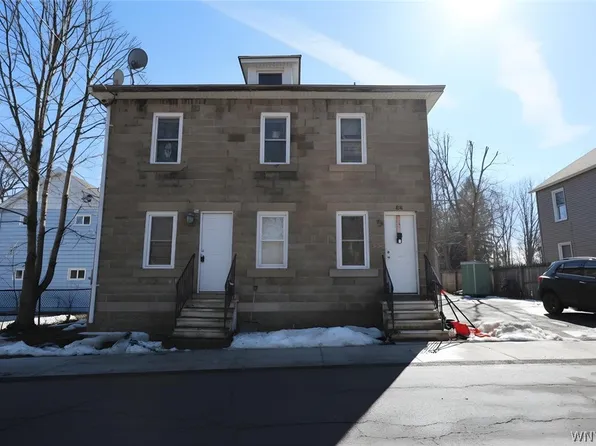 55 York St, Angola, NY 14006