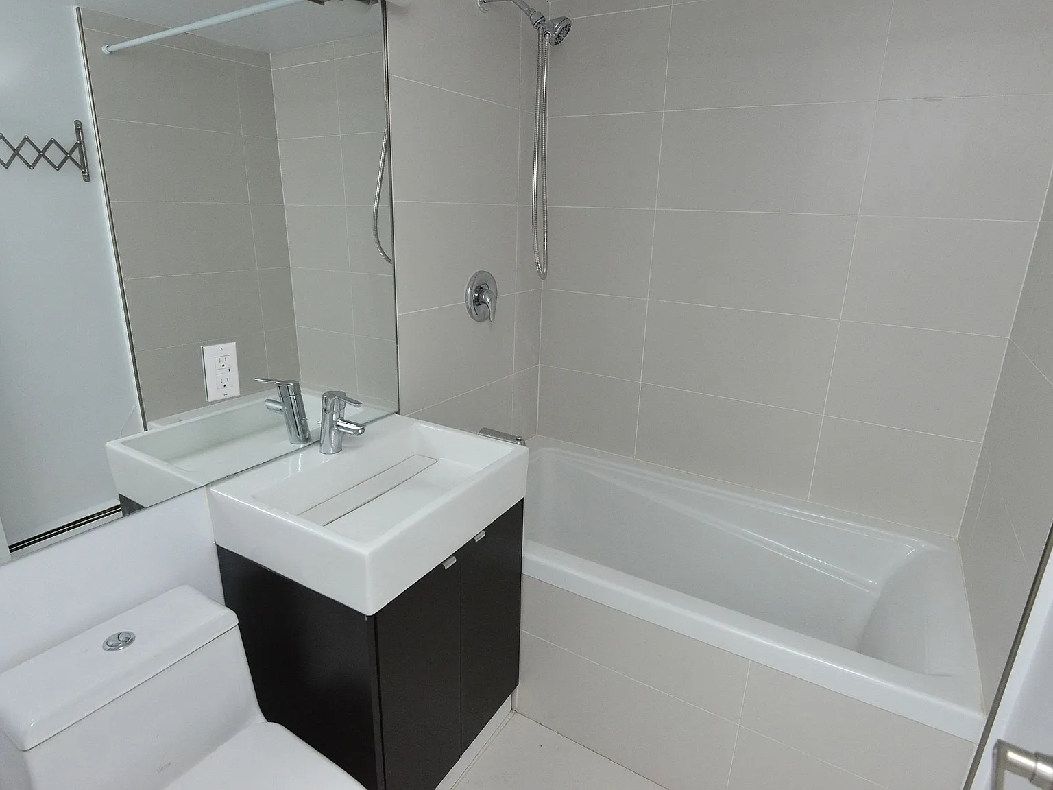 188 Jameson Avenue — Photo 2