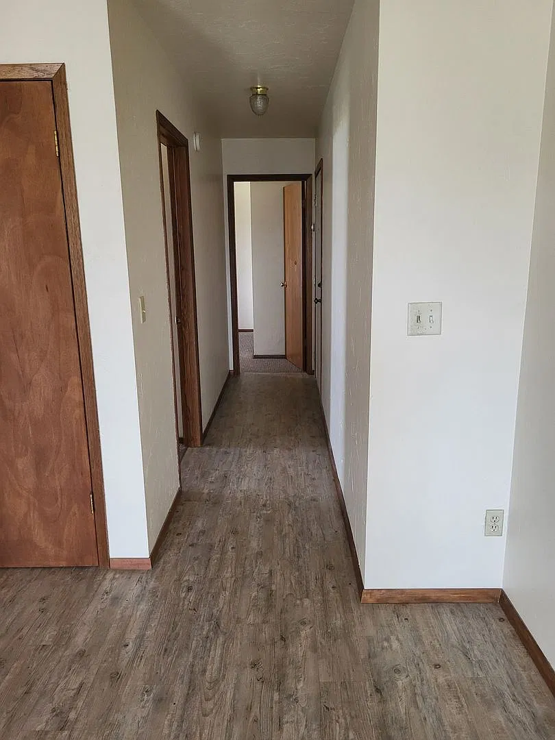 South Chase — Photo 4