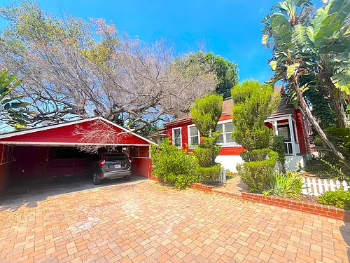 703 Manzanita Ave Photo 1