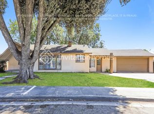 6990 Malibu Dr, Riverside, CA 92504