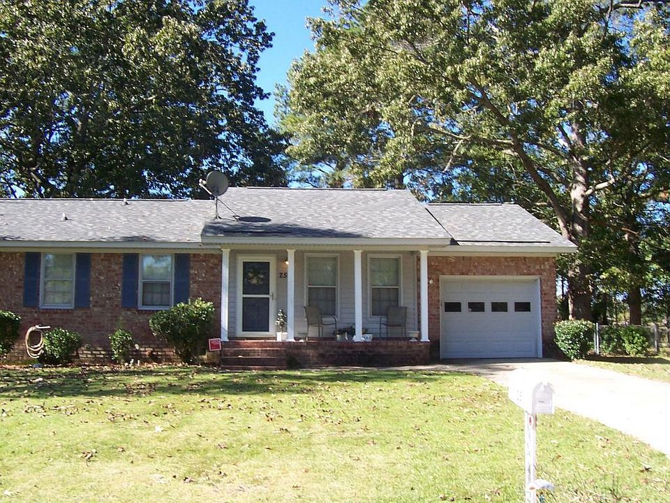 1st image of 250 Columbia Dr