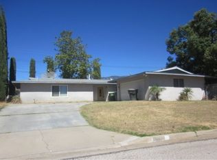 38926 Lewis Ct, Cherry Valley, CA 92223