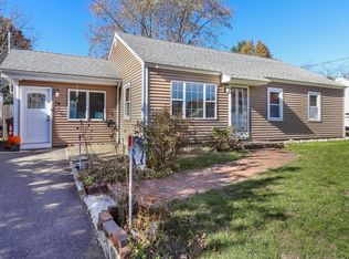 74 Rayburn Rd, Stoughton, MA 02072