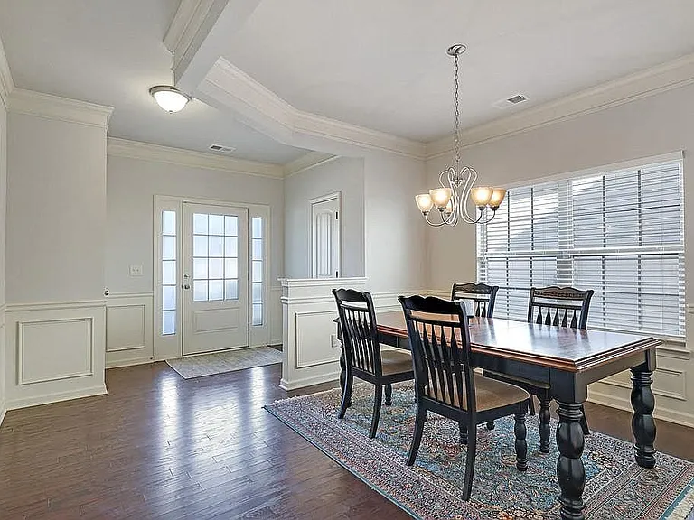 891 Sonoma Dr — Photo 4