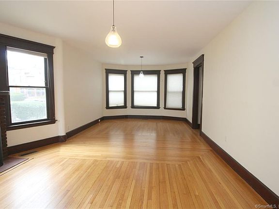 4th image of 637 Orange St #1