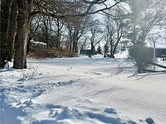 3rd image of 701 Chicora Rd