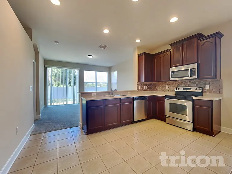 922 Larwood Pine Dr — Photo 7