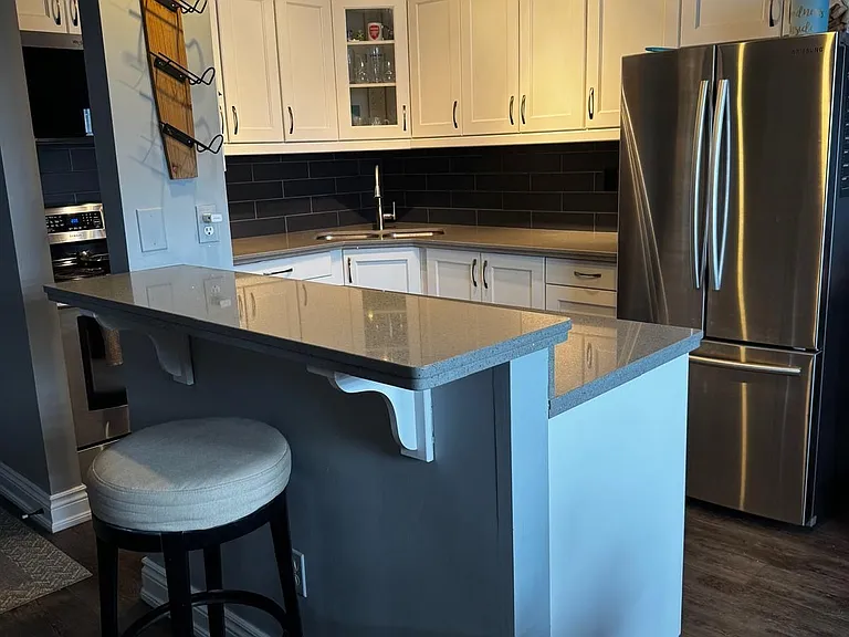 264 Oakdale Ave #309 — Photo 4