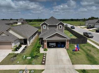 1714 Luke St, Ennis, TX 75119