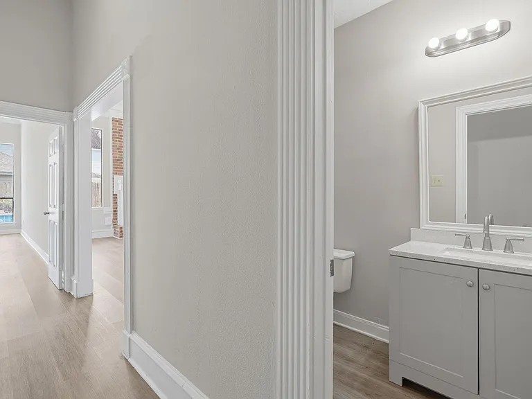 7611 Naremore Dr — Photo 16