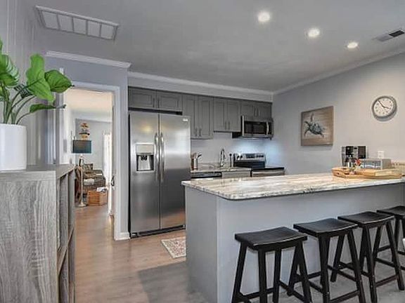 3rd image of 213 56th St #B