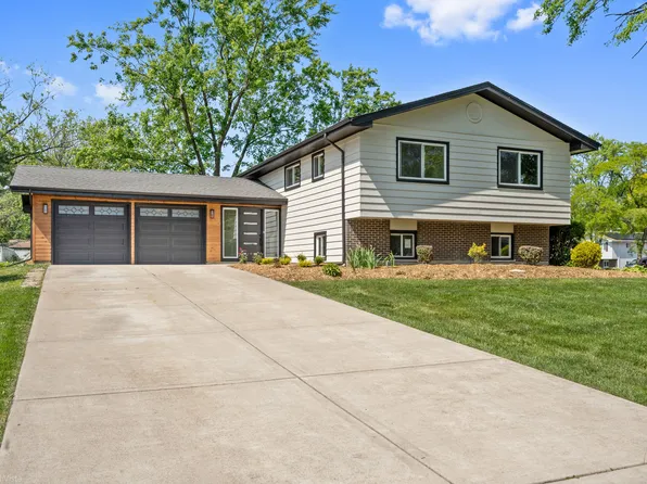 21W040 Monticello Rd, Lombard, IL 60148