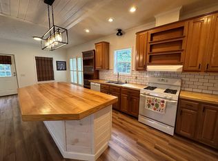 5257 Flat Ridge Rd, Troutdale, VA 24378