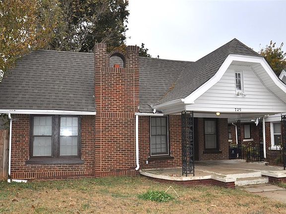 2nd image of 729 NE 15th St
