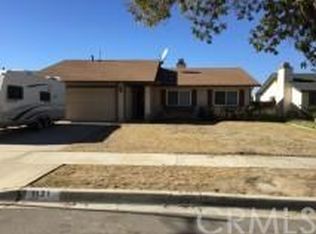 1121 Canyon View Ln, Colton, CA 92324
