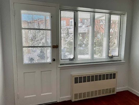 Rented by Compass | media 11