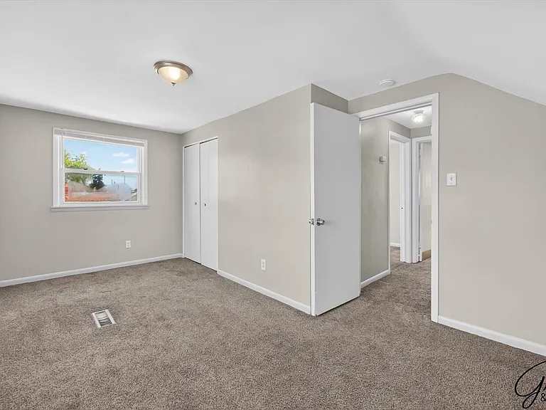 24408 Lambrecht Ave #2 — Photo 11