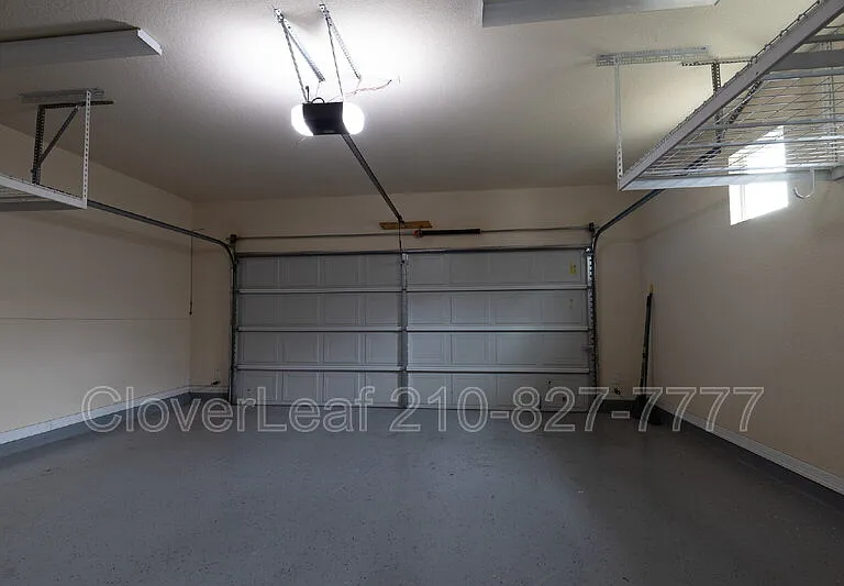 6126 Lowrie — Photo 42