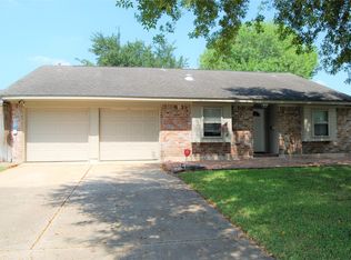 5403 Camden Ln, Pearland, TX 77584