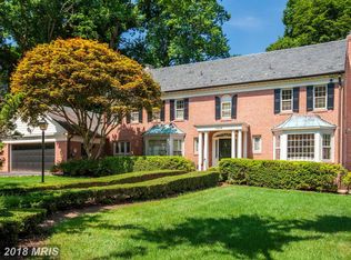 7204 Helmsdale Rd, Bethesda, MD 20817