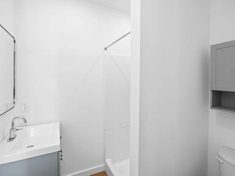 723 West Ave #3 — Photo 19