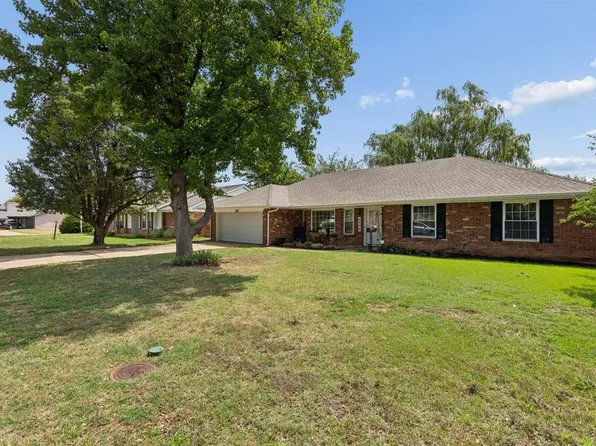 6904 Saint Marys Pl, Oklahoma City, OK 73132