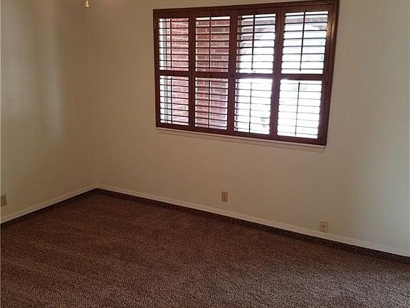 5th image of 1025 Quinault Dr