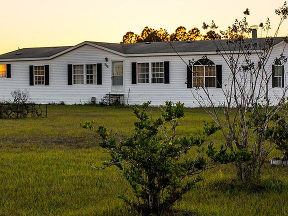 3rd image of 703 Finney Hill Ln