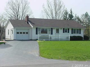 2270 Angling Rd, Corfu, NY 14036