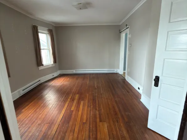 715 Alder St APT 1, Scranton, PA 18505