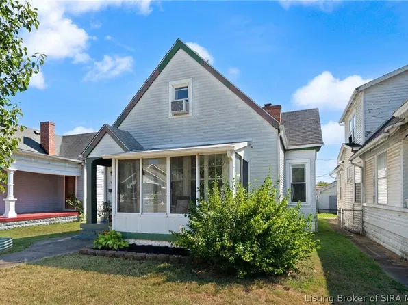 2402 E Market Street, New Albany, IN 47150