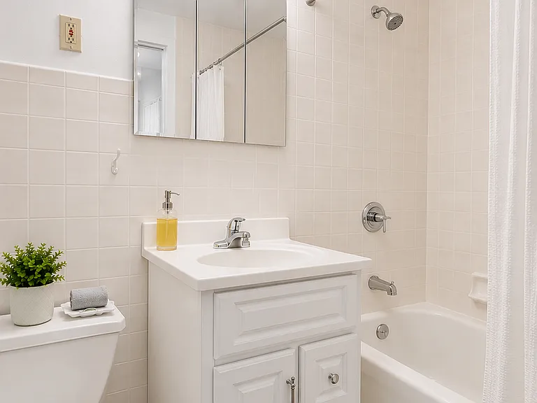 53 W 94th St #4 — Photo 6