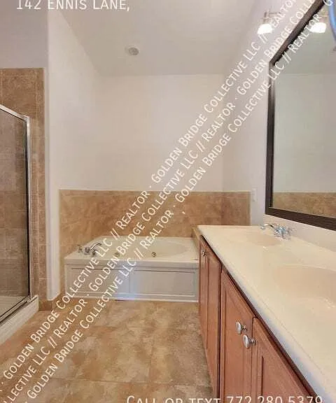 142 Ennis Ln — Photo 7