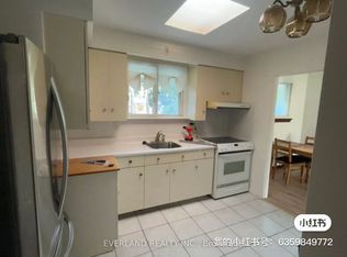 52 Fairglen Ave, Toronto, ON M1W 1A7