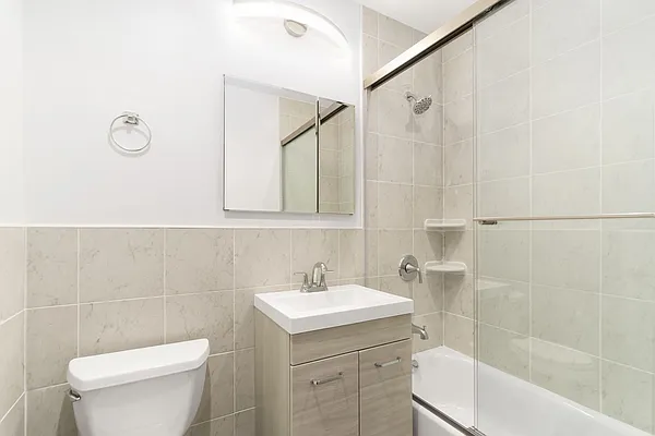 Rented by Compass | media 14