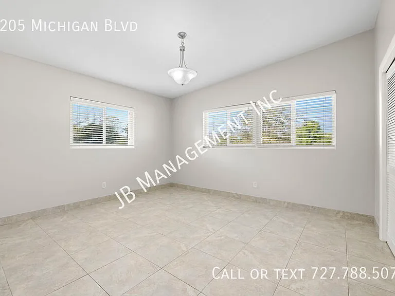 1205 Michigan Blvd — Photo 20